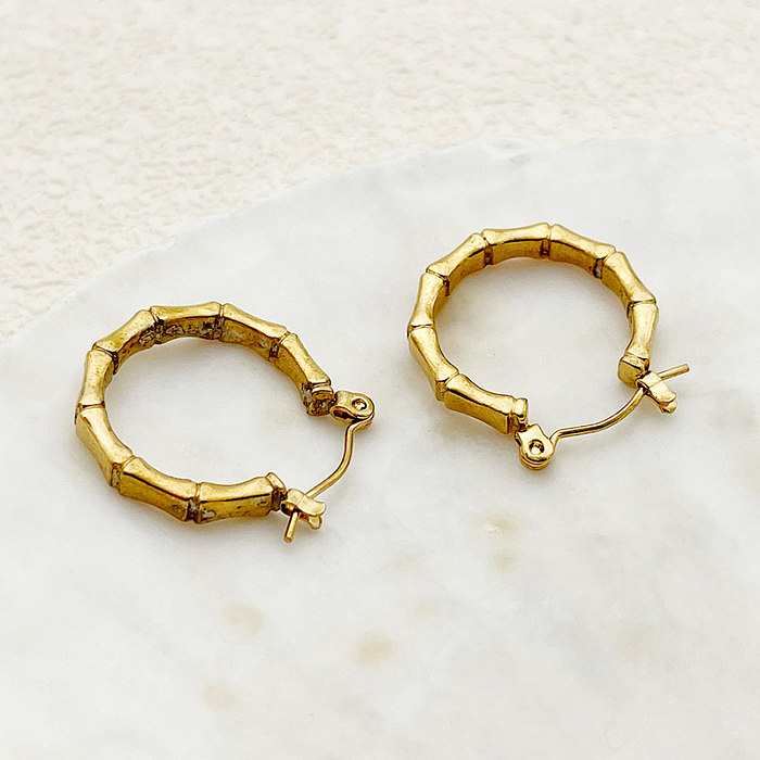 1 par elegante estilo simples estilo clássico em forma de U chapeamento de aço inoxidável banhado a ouro brincos
