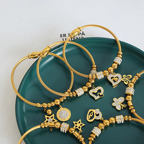 Bracelet plaqué or 18 carats avec incrustation de strass en acier titane et forme de cœur en forme d'étoile et de style simple et décontracté