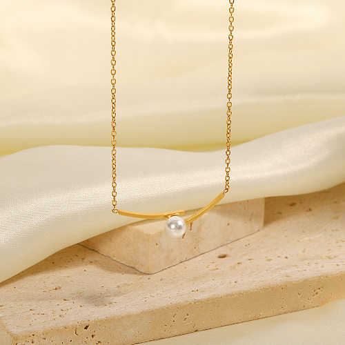 Elegante geometrische Halskette mit künstlichen Perlen aus Edelstahl