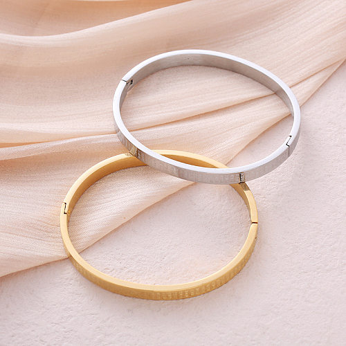 Wholesale Simple Style Solid Color Stainless Steel 18K Gold Plated Bangle