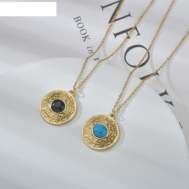 Round Retro Pattern Turquoise Necklace Fashion Ladies Collarbone Chain