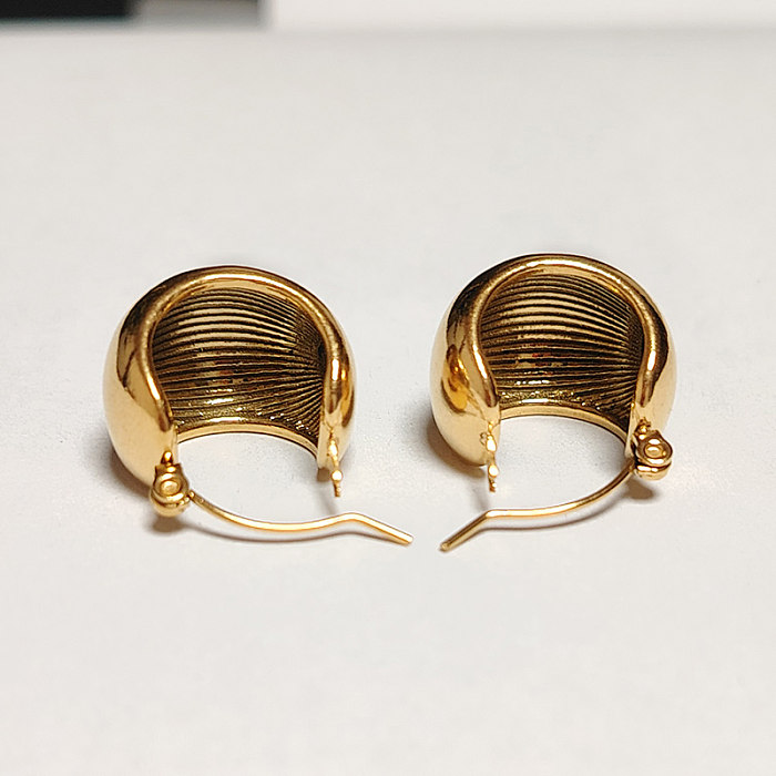 1 Pair Casual Simple Style Semicircle Solid Color Polishing Plating Stainless Steel  18K Gold Plated Hoop Earrings