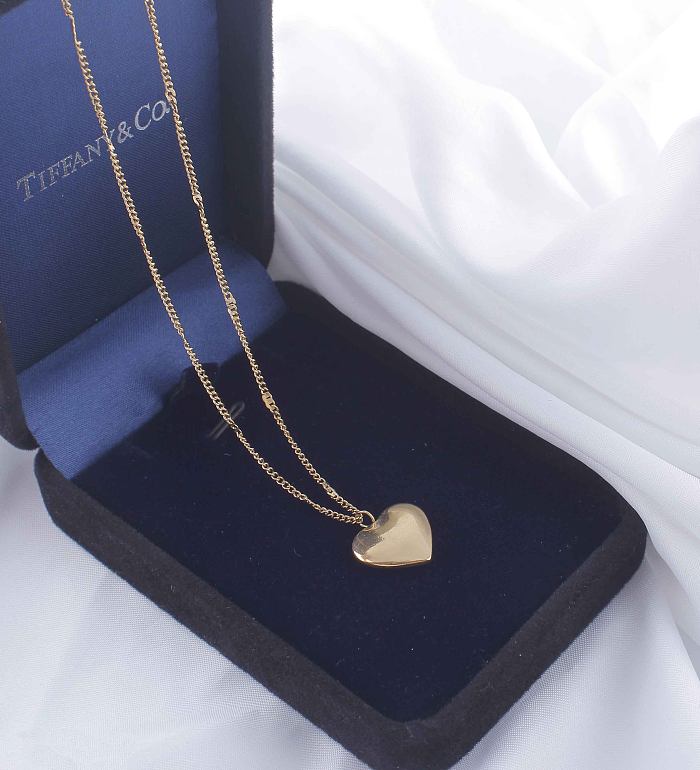 Elegante romântico estilo clássico estrela coração forma chapeamento de aço inoxidável colar banhado a ouro