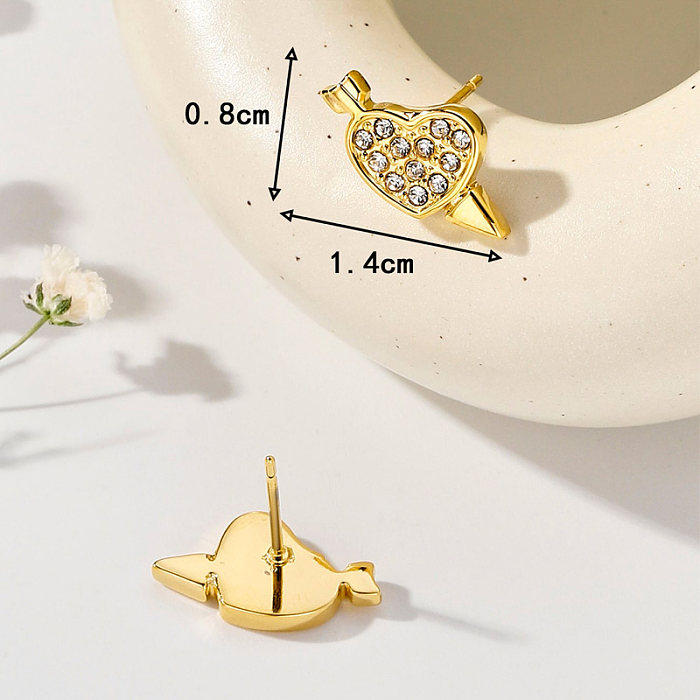 1 par de brincos de orelha banhados a ouro 18K estilo vintage em forma de coração incrustações de aço inoxidável