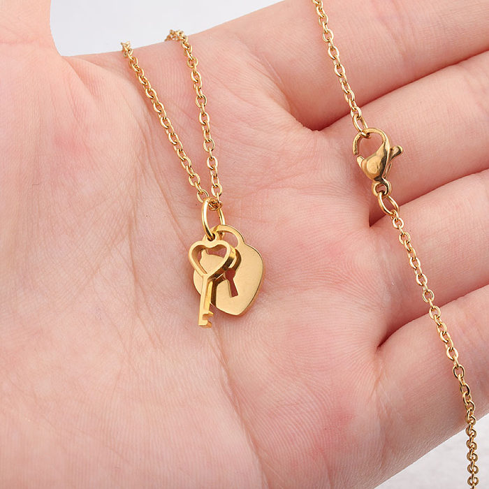 Simple Style Commute Heart Shape Stainless Steel Pendant Necklace In Bulk