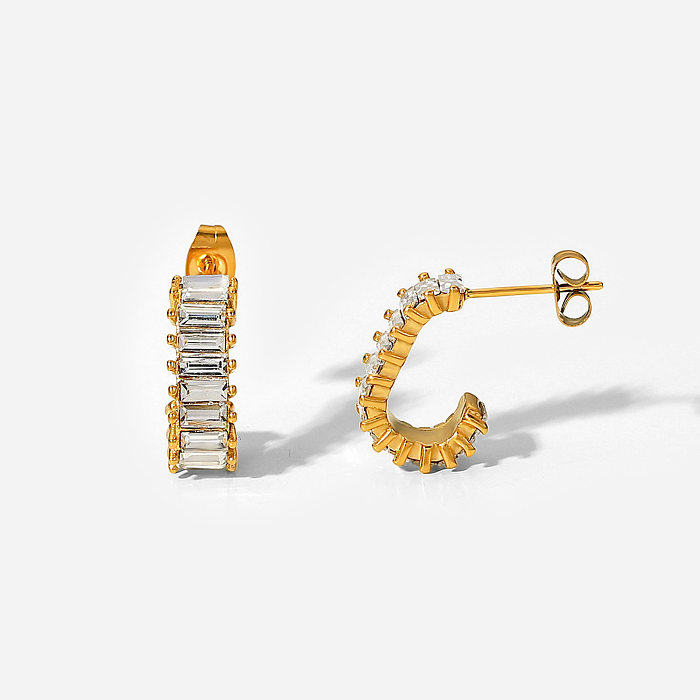 أقراط نسائية على شكل حرف C من الذهب عيار 18 قيراط مصنوعة من الفولاذ المقاوم للصدأ ومطعمة بالزركون