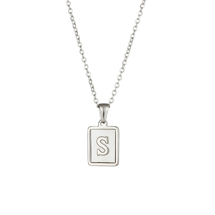 Einfache Halskette mit quadratischem Buchstaben- und Muschelanhänger aus Edelstahl mit Inlay
