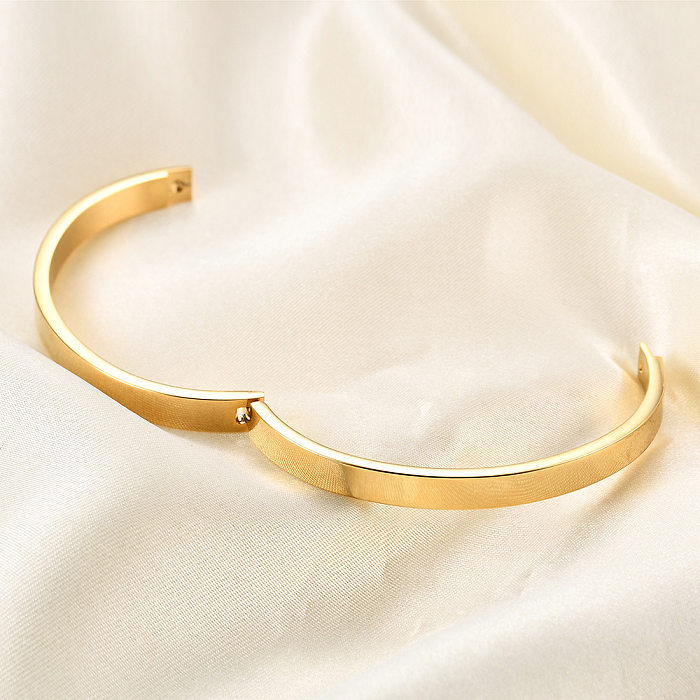 Wholesale Simple Style Solid Color Stainless Steel Polishing Bangle