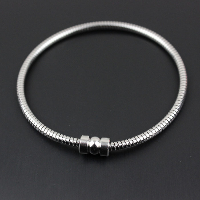 Simple Style Solid Color Stainless Steel Bangle In Bulk