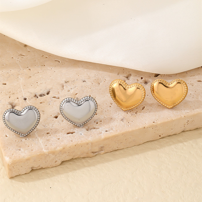 1 paire de clous d'oreilles plaqués or blanc, Style Simple et mignon, en forme de cœur, placage de polissage, en acier inoxydable, plaqué or blanc