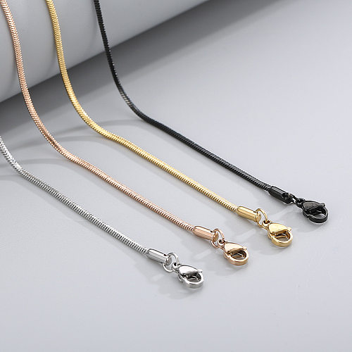 Collier plaqué or à chaîne serpent simple en acier inoxydable à la mode