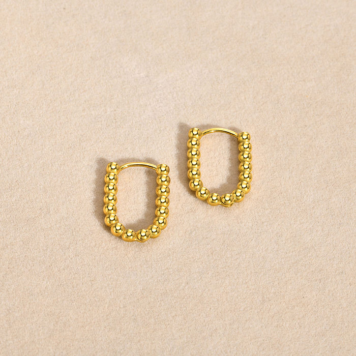 زوج واحد من الأقراط المطلية بالذهب عيار 1 قيراط المصنوعة من الفولاذ المقاوم للصدأ المطلي بالذهب عيار 18 قيراط، على شكل حرف U، بتصميم بسيط على طراز IG