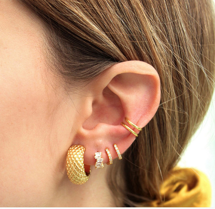 1 paire de boucles d'oreilles en acier inoxydable plaqué or 18 carats, Style IG Simple, forme C