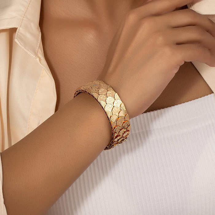 Elegant Luxurious Spiral Stripe Stainless Steel Twist Plating Gold Plated Silver Plated
