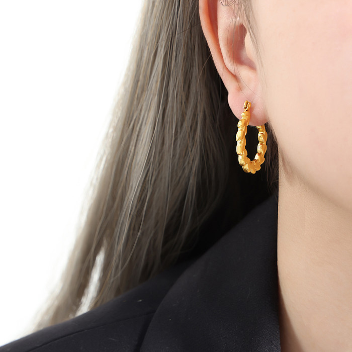 1 Paar pastorale, schlichte, einfarbige Edelstahl-Ohrringe mit 18-Karat-Vergoldung