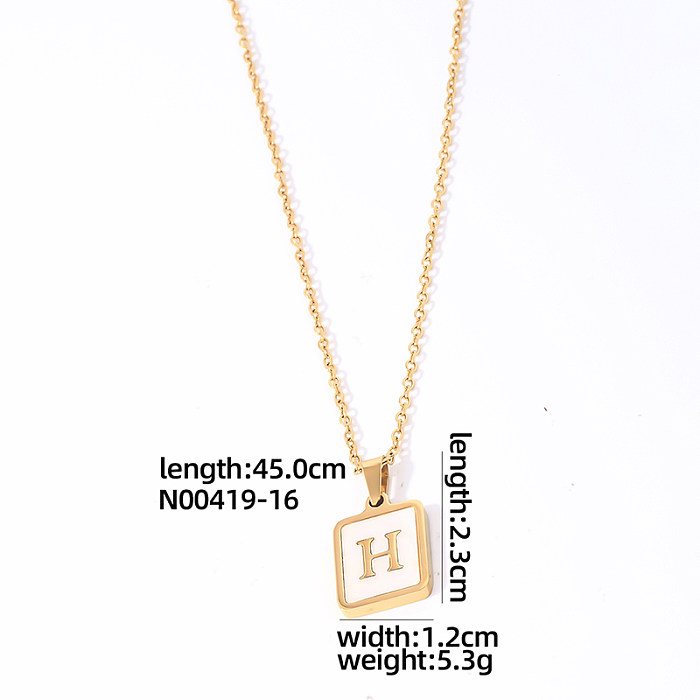 Lässige, schlichte Halskette mit Buchstaben- und Quadrat-Edelstahl-Inlay und Muschelanhänger