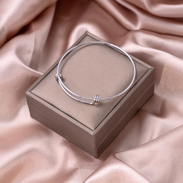 Estilo simples forma de coração cor sólida chapeamento de aço inoxidável pulseiras cabo torcido pulseira pulseira