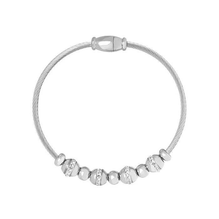 Brazalete de acero Titanium redondo de las pulseras de los diamantes artificiales del estilo simple en bulto