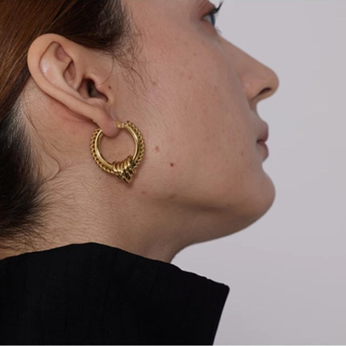 Modische geometrische Ohrringe aus Edelstahl mit Metallbeschichtung, 1 Paar