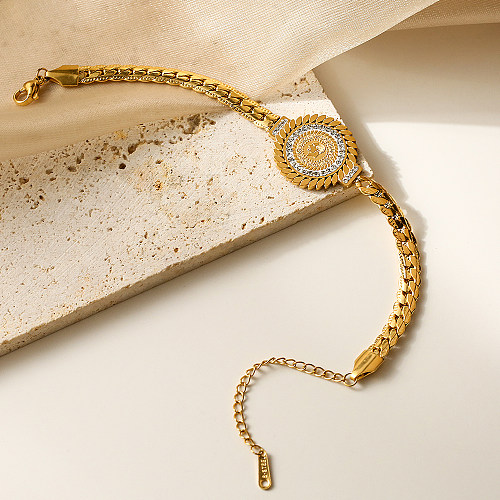 Bracelets plaqués or 18 carats avec incrustation de placage en acier titane et portrait de voyage de style simple