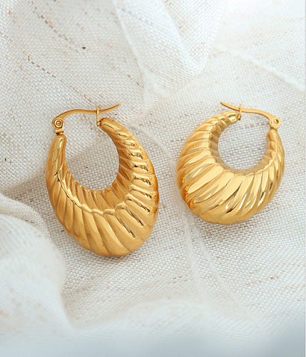 1 par de brincos de orelha banhados a ouro de aço inoxidável estilo clássico estilo simples