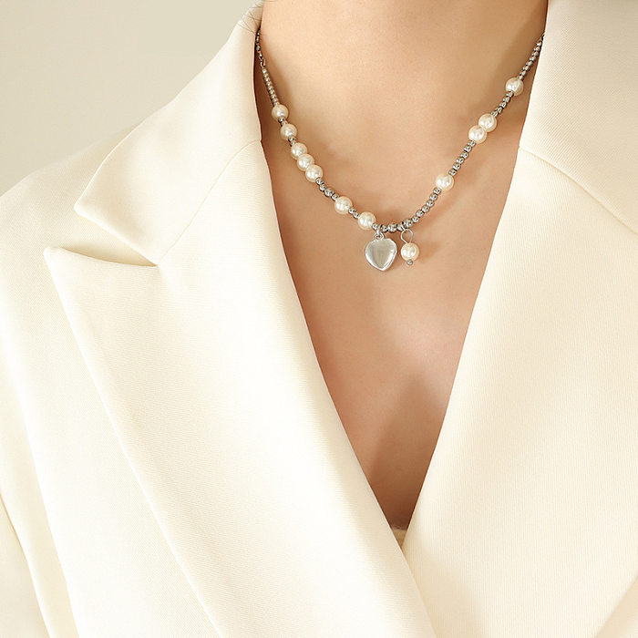 Collier avec pendentif en perles en acier inoxydable en forme de cœur de style simple, 1 pièce