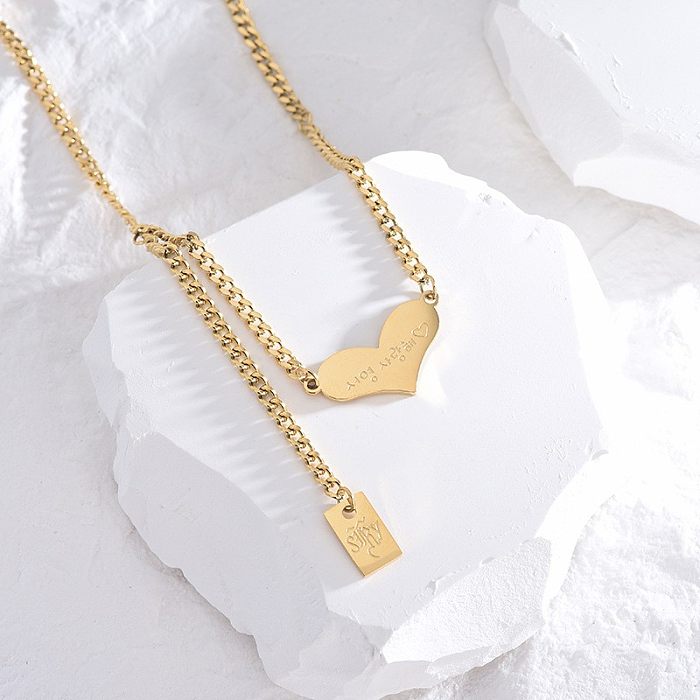 قلادة على شكل قلب بتصميم بسيط من الفولاذ المقاوم للصدأ مطلية بالذهب عيار 18 قيراط