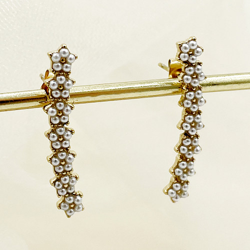 1 paire de clous d'oreilles plaqués or pour femmes, fleur, acier inoxydable, incrustation de métal, perles