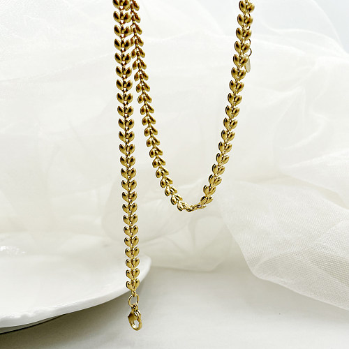 Collar chapado en oro pulido de acero inoxidable con hoja de estilo simple informal