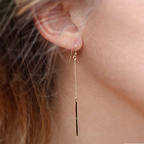 Pendientes de gancho de oreja de cadena chapados en oro de acero inoxidable de tipo largo Simple a la moda para mujer