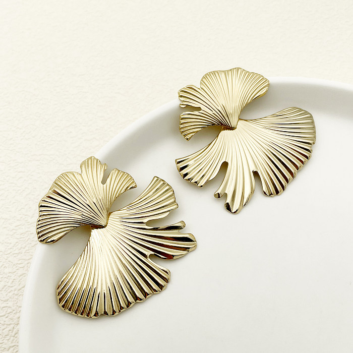 1 Paar elegante Ginkgoblatt-Ohrstecker im IG-Stil mit polierter Beschichtung aus Edelstahl und vergoldet
