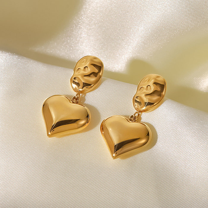 Boucles d'oreilles pendantes en acier inoxydable en forme de coeur à la mode Boucles d'oreilles en acier inoxydable plaquées or