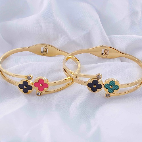 Wholesale Casual Classic Style Four Leaf Clover Stainless Steel Plating Inlay Rose Gold Plated Gold Plated Silver Plated Rhinestones Shell Bangle