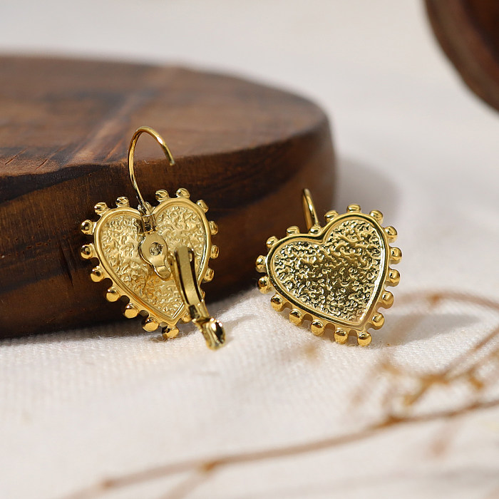 1 par de pendientes estilo francés con forma de corazón chapado en acero inoxidable chapado en oro de 18 quilates