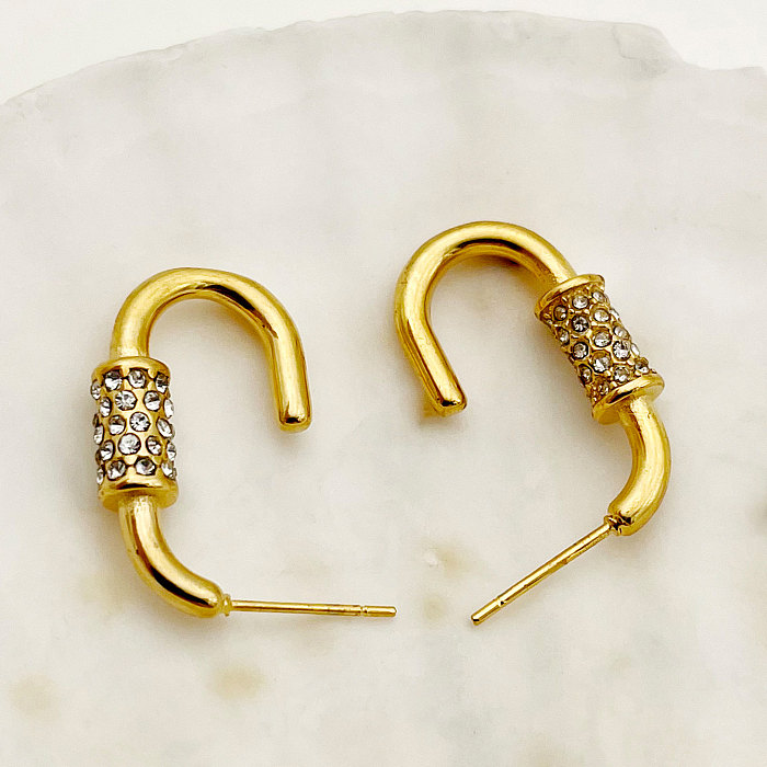 1 par de pendientes chapados en oro con diamantes de imitación de acero inoxidable con incrustaciones en forma de C estilo francés Retro