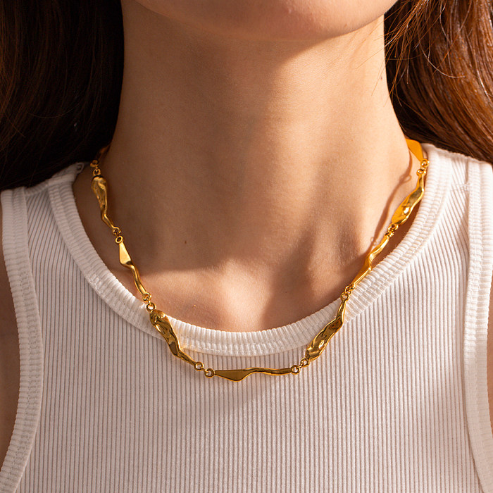 Collar chapado en oro irregular de 18 quilates con revestimiento de acero inoxidable estilo streetwear vintage
