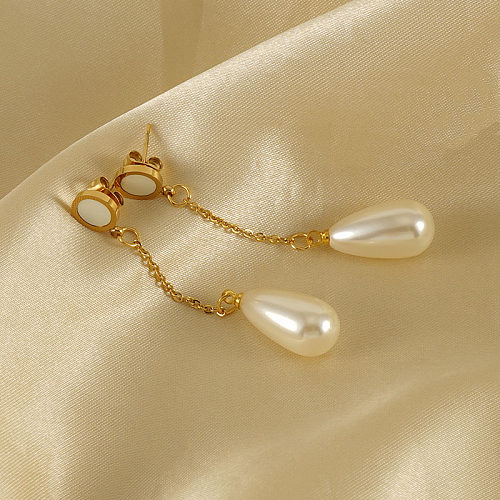 1 par de elegantes gotas de agua con incrustaciones de acero inoxidable, pendientes colgantes chapados en oro de 18 quilates con concha de perlas artificiales