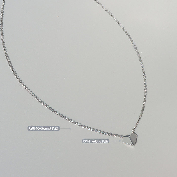Pfirsichherz-Halskette aus Edelstahl