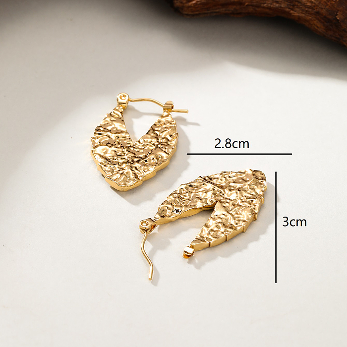 1 Paar lässige, schlichte Ohrringe aus Edelstahl mit Blattbeschichtung in V-Form und 18 Karat vergoldet