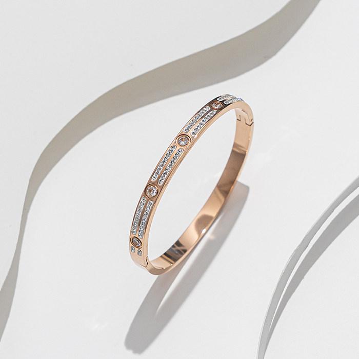 Elegante estilo moderno estilo romano listra aço inoxidável aço titânio aço 18K banhado a ouro rosa banhado a prata pulseira de zircão a granel