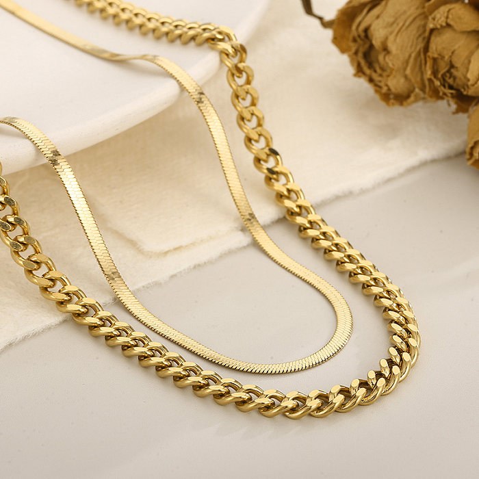 Lässiger, moderner Stil, einfarbig, Edelstahl, 18 Karat vergoldet, mehrschichtige Halsketten