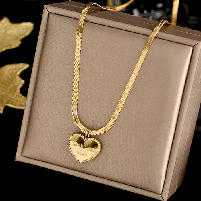 Collier pendentif plaqué or 18 carats en acier inoxydable en forme de cœur de style simple rétro
