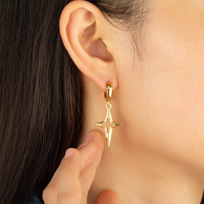 1 Paar vergoldete Ohrringe aus Edelstahl im modernen Stil mit Kreuzbeschichtung