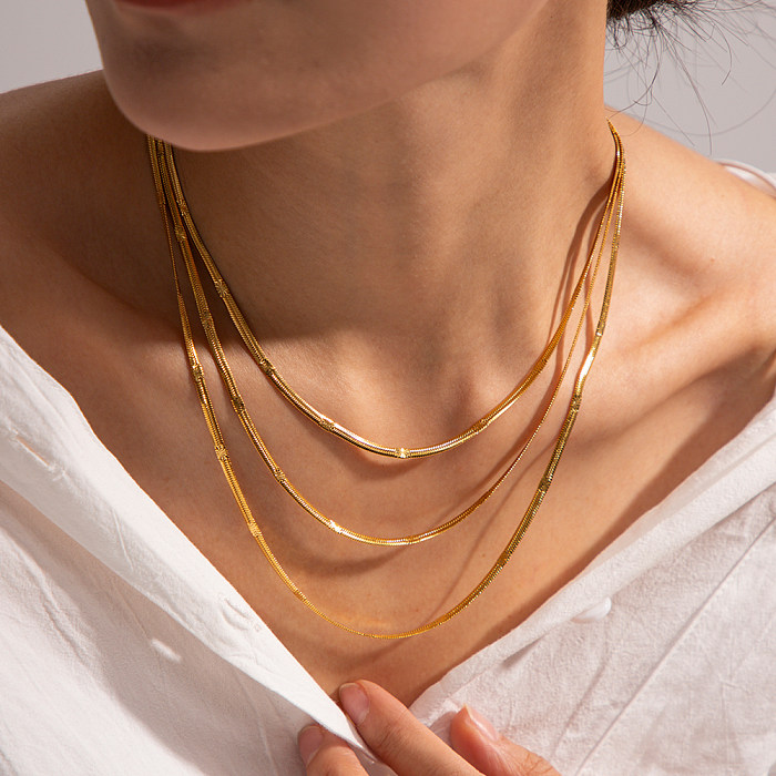 Halskette im IG-Stil mit einfarbiger Edelstahlbeschichtung und 18-Karat-Vergoldung