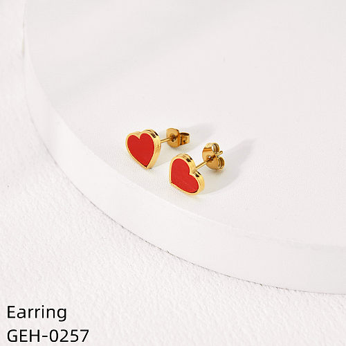1 paire de clous d'oreilles plaqués or, Style Simple, trèfle à quatre feuilles, incrustation en forme de cœur, coque en acier inoxydable