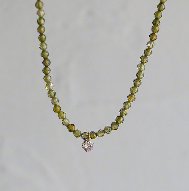 Schlichter Stil, runde Perlen-Edelstahl-Beschichtung, Intarsien, Zirkon, 18 Karat vergoldete Halskette