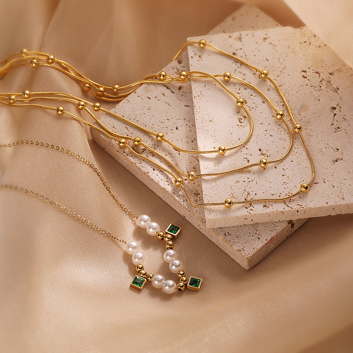 Lässiger, schlichter Stil, quadratische Halskette mit Anhänger aus Edelstahl mit Perlenbeschichtung und Inlay aus Zirkon, 18 Karat vergoldet