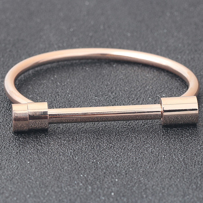 Moda três cores titânio aço ferradura pulseira de aço inoxidável em forma de D atacado