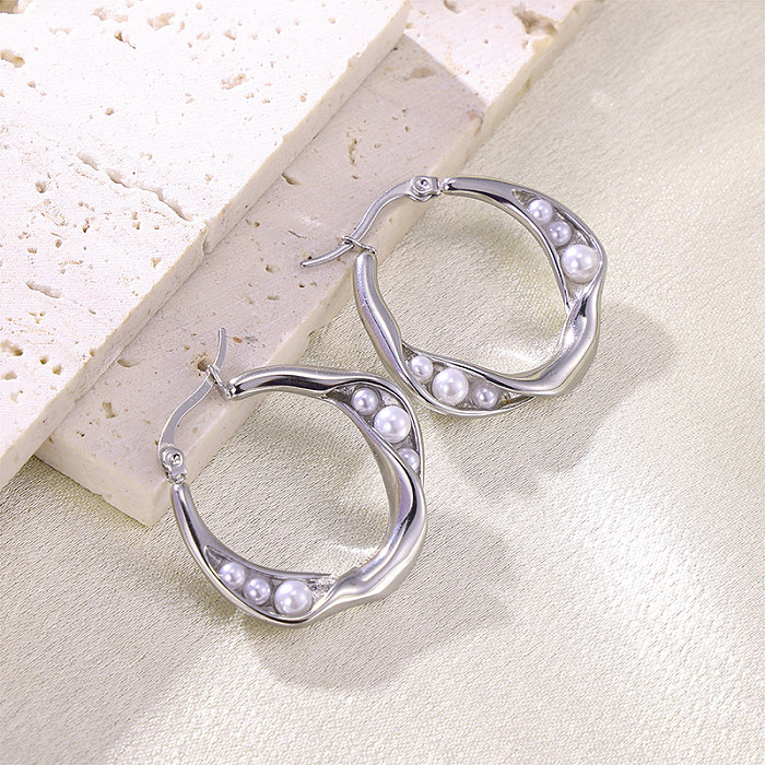 1 paire de boucles d'oreilles élégantes, classiques et romantiques, incrustations de cercles en acier inoxydable, perles plaquées or 18 carats