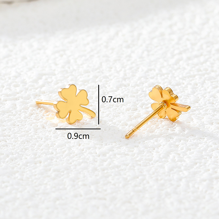 1 par de pinos de orelha banhados a ouro branco, estilo simples, trevo de quatro folhas, borboleta, aço inoxidável 18k, banhado a ouro branco